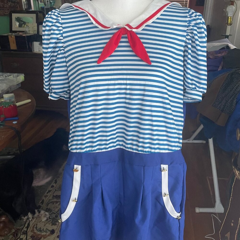 EUC Stranger Things Scoops Ahoy Robin Costume see description